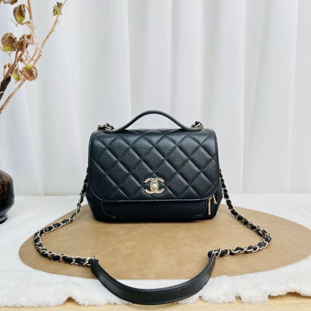 Chanel Women Pre-Loved Bag Very Good Condition